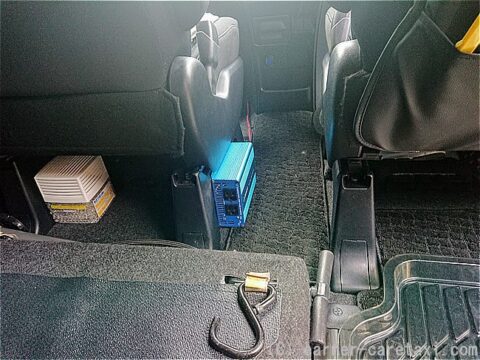 介護タクシー車内へ100v交流電源 正弦波インバーターを取り付けてみた 介護タクシー開業支援 経営改善のために